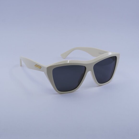 Bottega Veneta BV1092S 003 Sunglasses Ivory Cat Eye Frame, Grey Lenses main image 7
